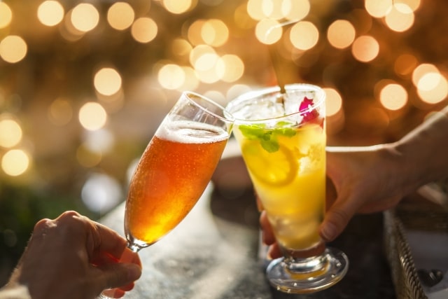 カクテルで乾杯